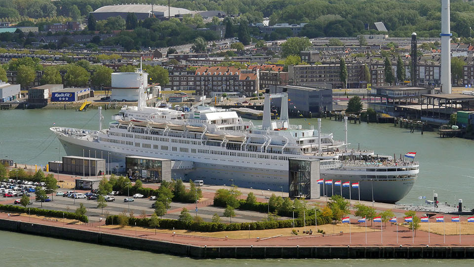 Tatanaio - SS Rotterdam